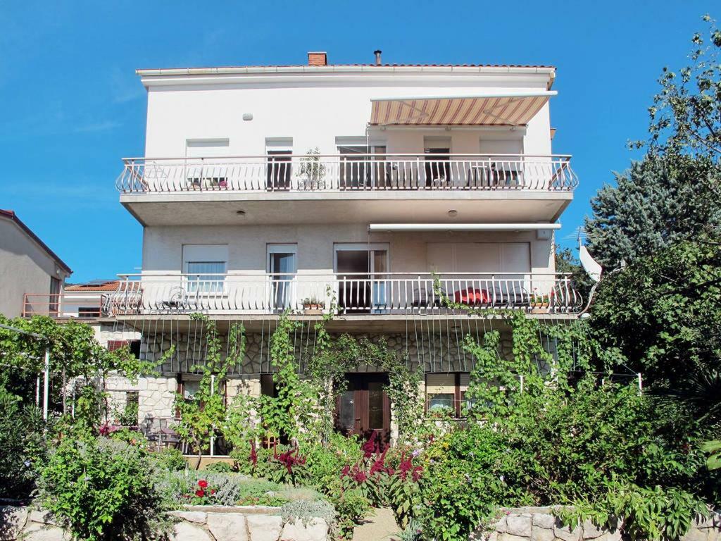 Apartman Laura Dramalj Exterior photo